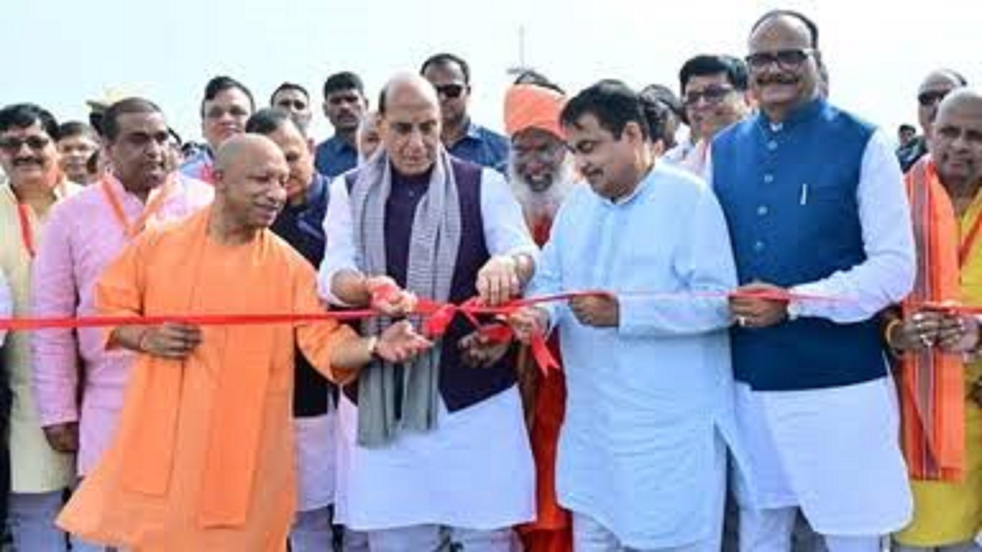 लखनऊ-कानपुर एक्सप्रेसवे: 14 जुलाई से दौड़ेगें वाहन, 35-45 मिनट में पूरा होगा सफर, बाइक-ऑटो पर रहेगी रोक