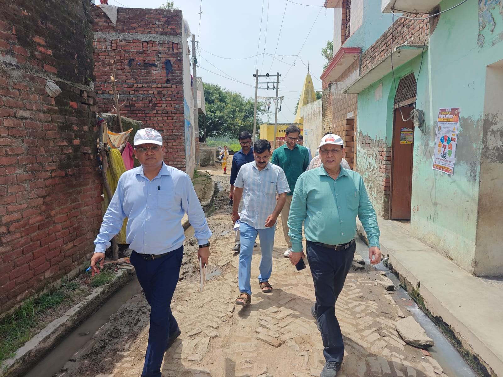 सीएमओ ने किया विशेष संचारी रोग नियंत्रण अभियान का निरीक्षण