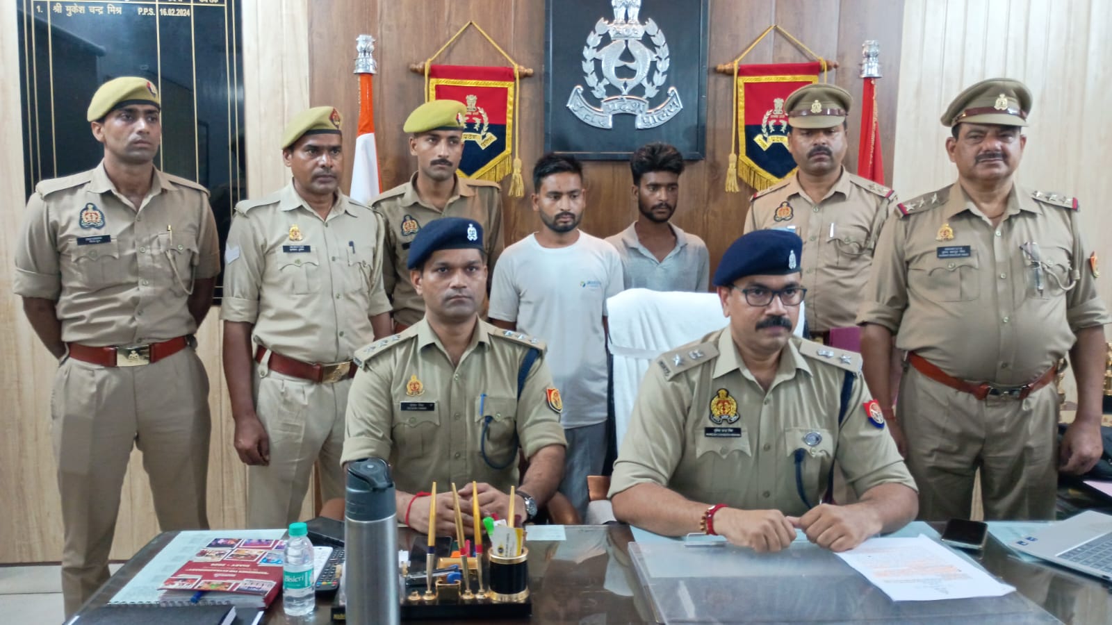 गर्लफ्रेंड के शौक पूरे करने के लिए की लूट